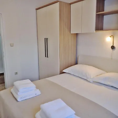 Ana - Experience And Mountain Appartement Maslenica