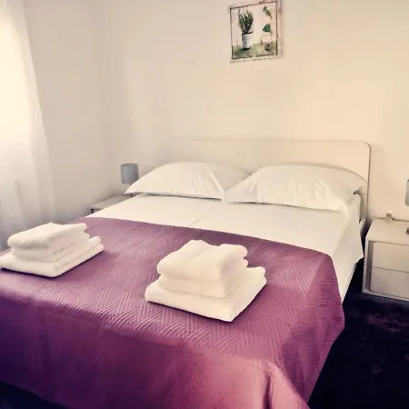 Ana - Experience And Mountain * Maslenica